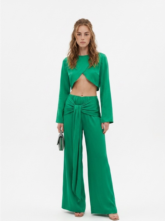 AKIRA Pants - AKIRA 2 PCS Emerald Green High-Waist Wide-Leg Tie Front Pants with matching Top